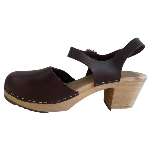 Lotta From Stockholm Shoes - Lotta from Stockholm Highwood T-Strap Clogs Aubergine Size 40